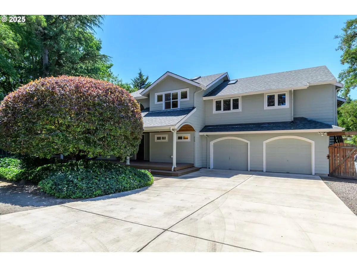 820 Park Ter, Eugene, OR 97404 - #1