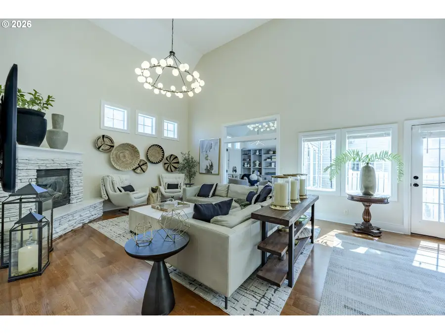 439 Covey Ln, Eugene, OR 97401 - #3