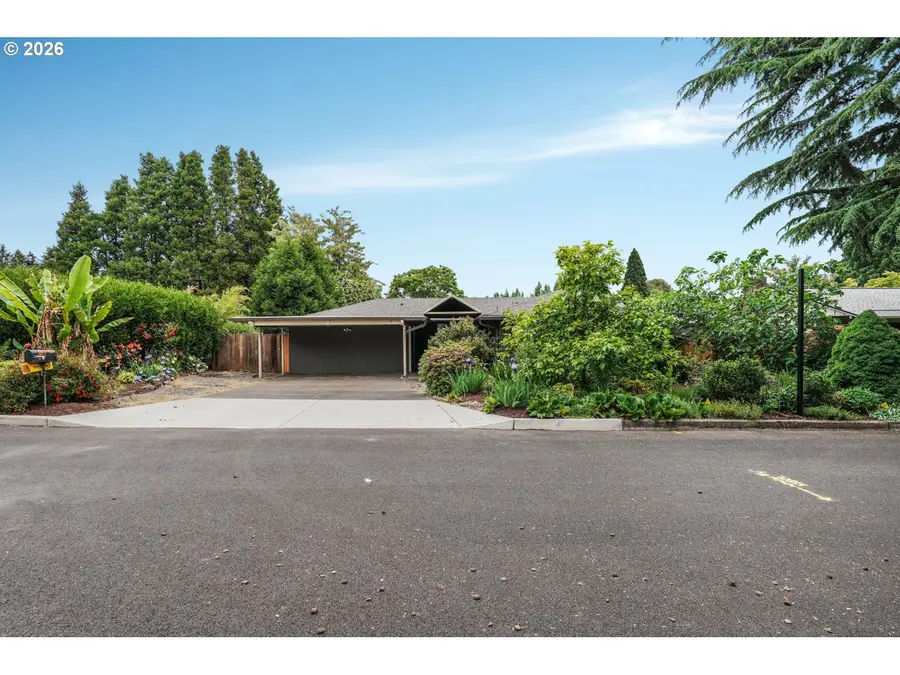 9588 SW Frewing Ct, Tigard, OR 97223 - #2