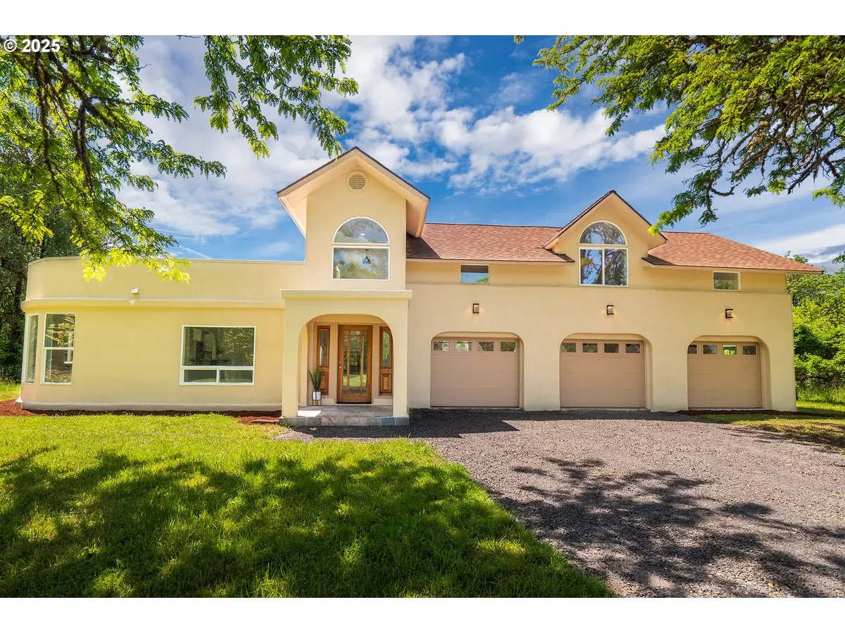 28788 Gimpl Hill Rd, Eugene, OR 97402 - Image #1