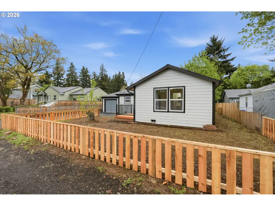 1350 SE 117th Ave, Portland, OR 97216 - #2