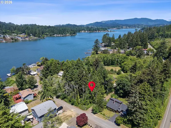 3735 NE 10th St, Otis, OR 97368