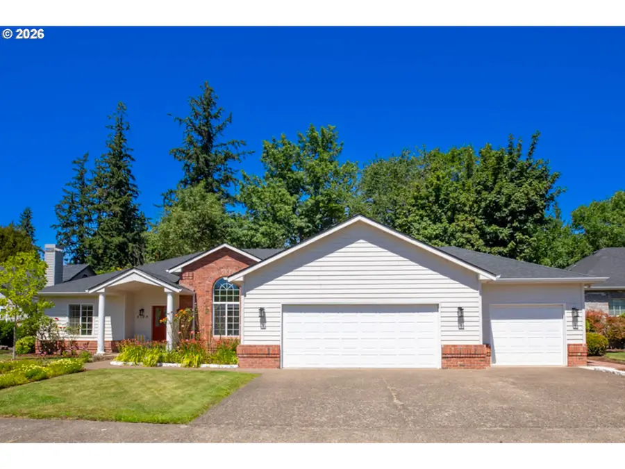 4166 Hampshire Ln, Eugene, OR 97404 - #2