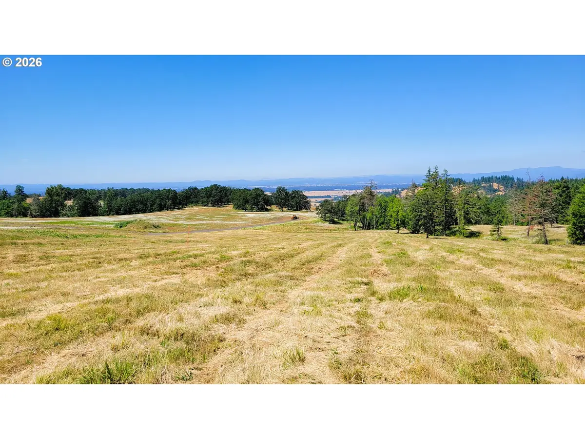 34090 Mt Tom Dr #7, Harrisburg, OR 97446 - #1