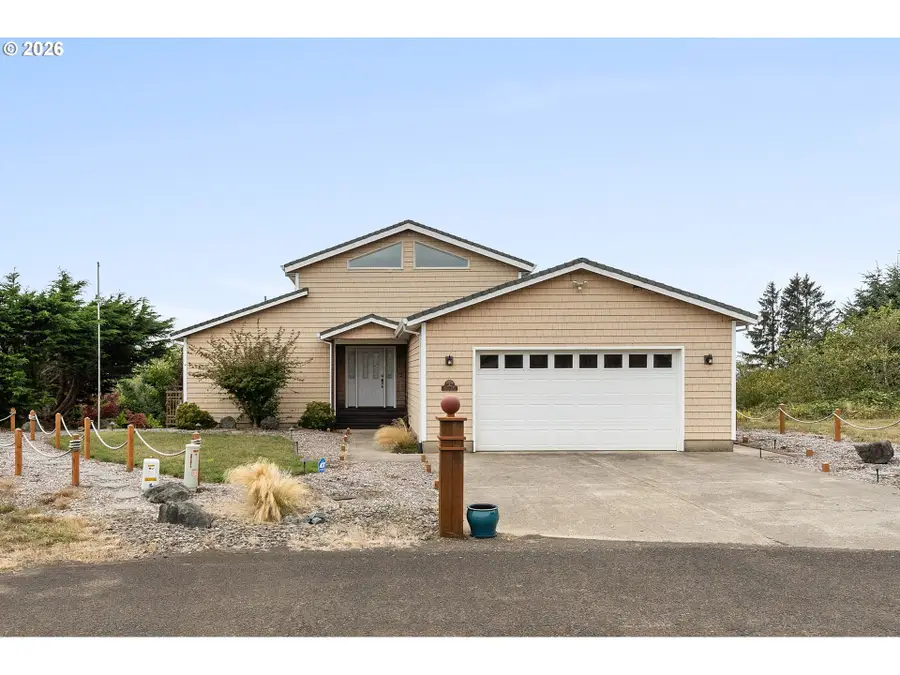 5035 S Ridge Dr, Bay City, OR 97107 - #3