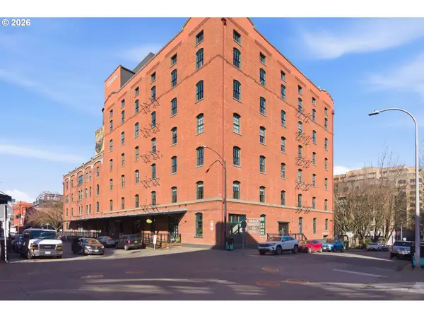 416 NW 13th Ave #208, Portland, OR 97209