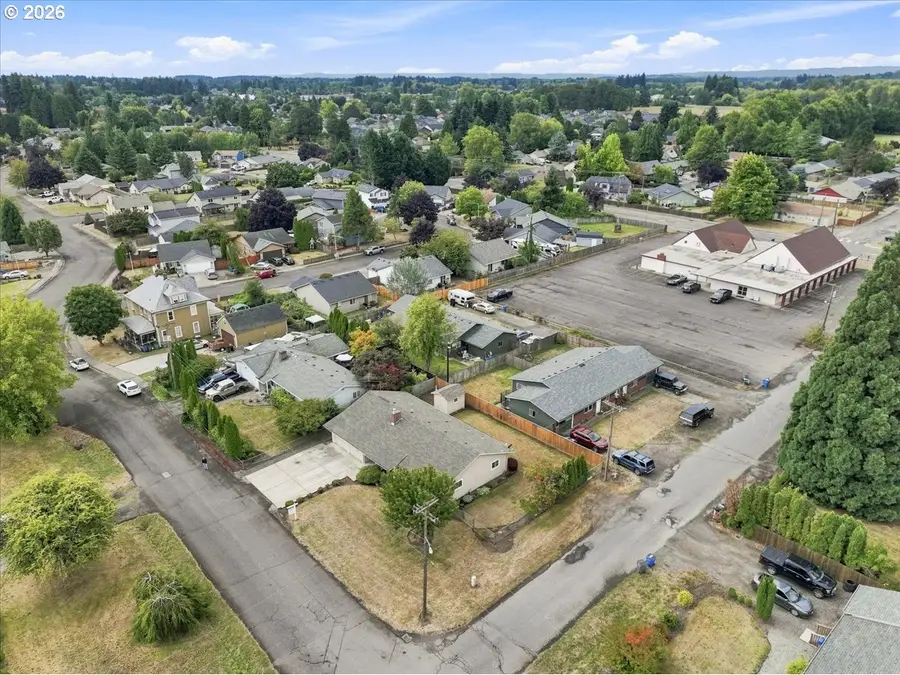 404 SE 2nd Ave, Battle Ground, WA 98604 - #2