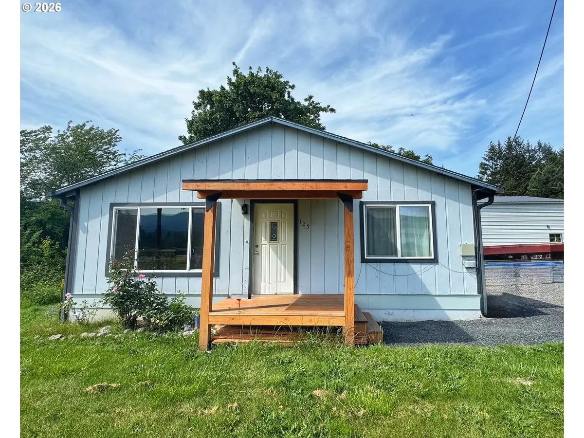 123 N Santiam Hwy, Gates, OR 97346 - #1