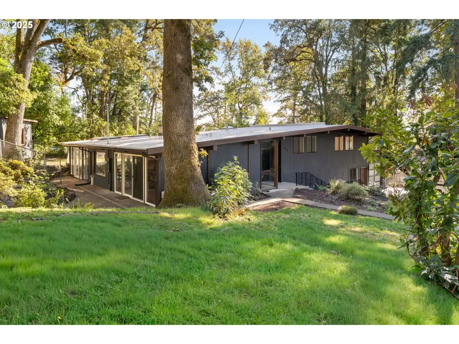 4778 SE Naef Rd, Milwaukie, OR 97267 - Image #3