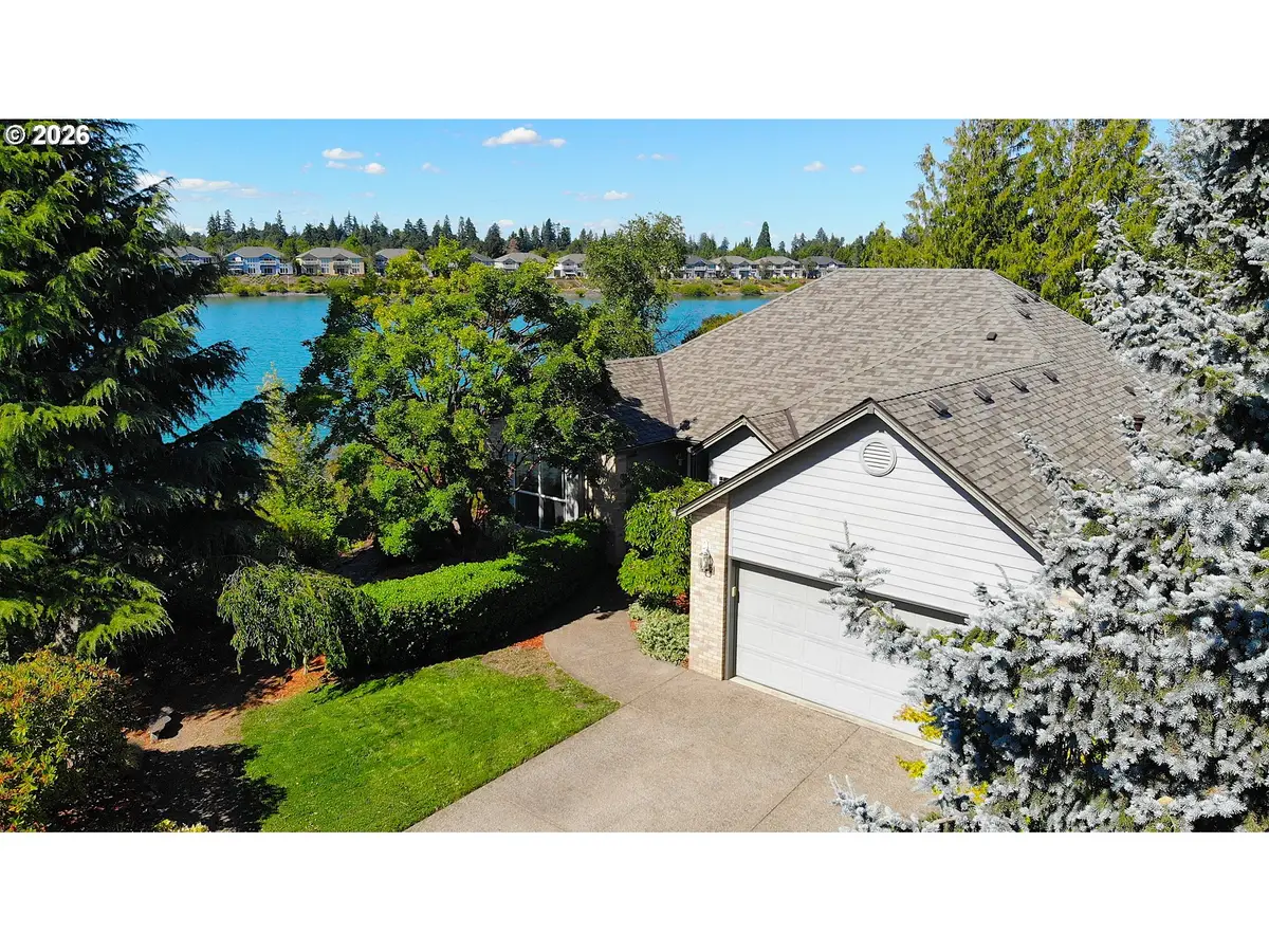 422 N Lakefair Cir, Keizer, OR 97303 - #1