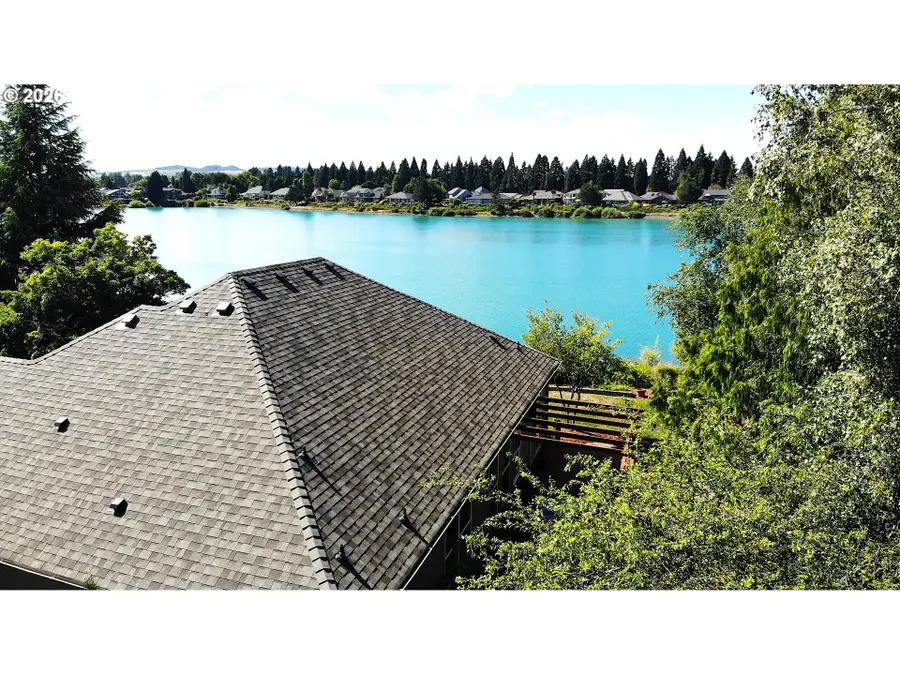 422 N Lakefair Cir, Keizer, OR 97303 - #3
