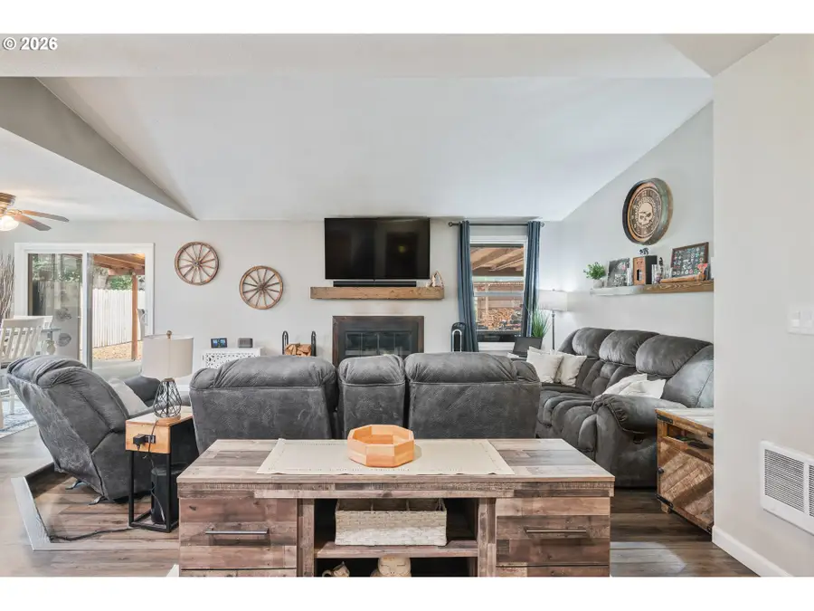 3436 Ohio St, Longview, WA 98632 - #3