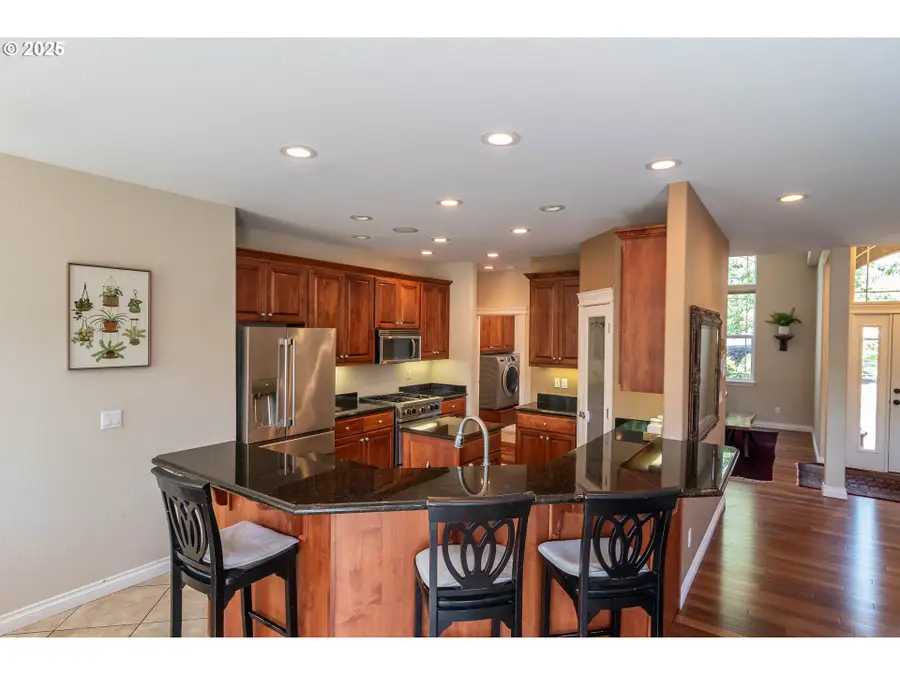 295 Fairway Village Ln, Roseburg, OR 97471 - #3