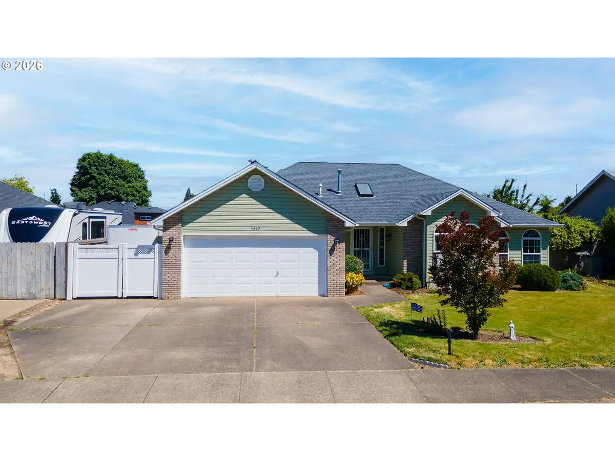 3247 SE 20th Ave, Albany, OR 97322 - #1