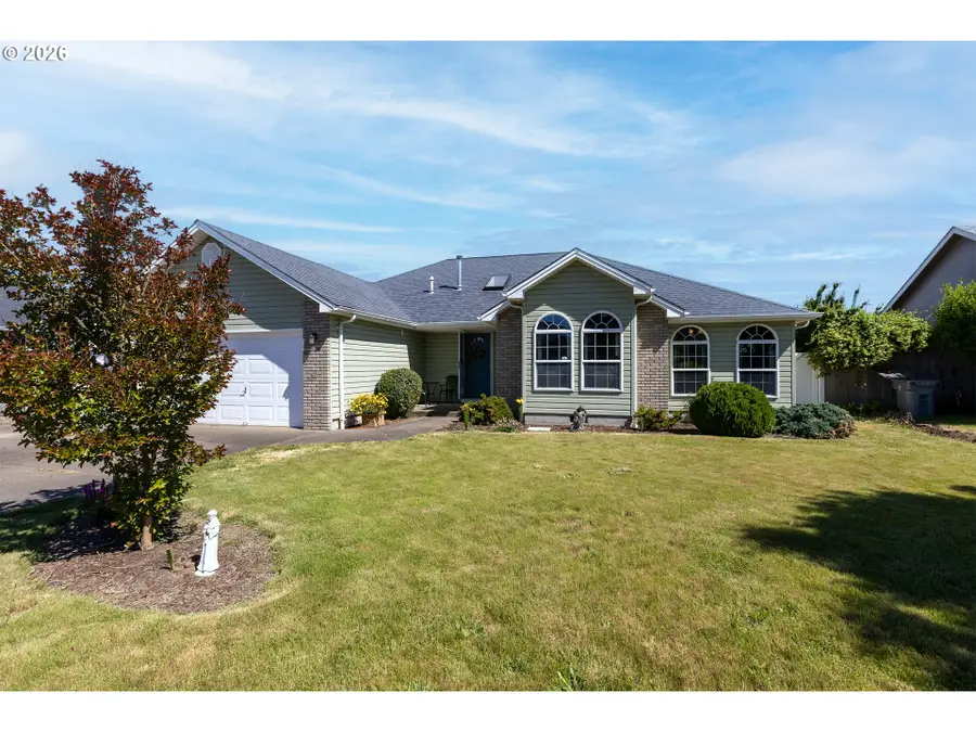 3247 SE 20th Ave, Albany, OR 97322 - #3