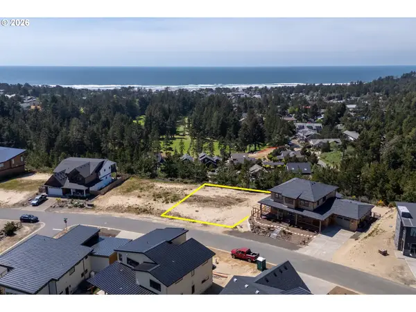 11500 Sea View Dr #Lot 54, Manzanita, OR 97130