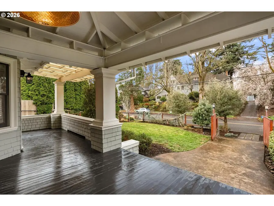 2216 NE 21st Ave, Portland, OR 97212 - #2