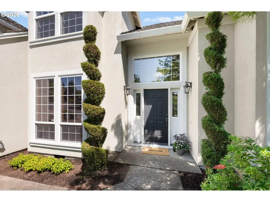 3658 NW Loriann Dr, Portland, OR 97229 - #3