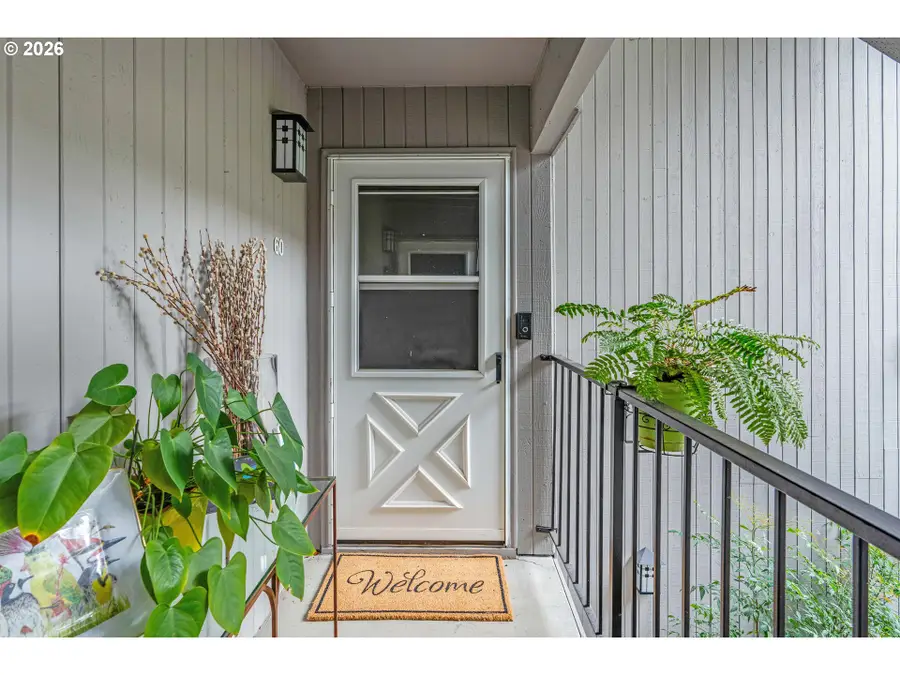 4000 Carman Dr #60, Lake Oswego, OR 97035 - #3