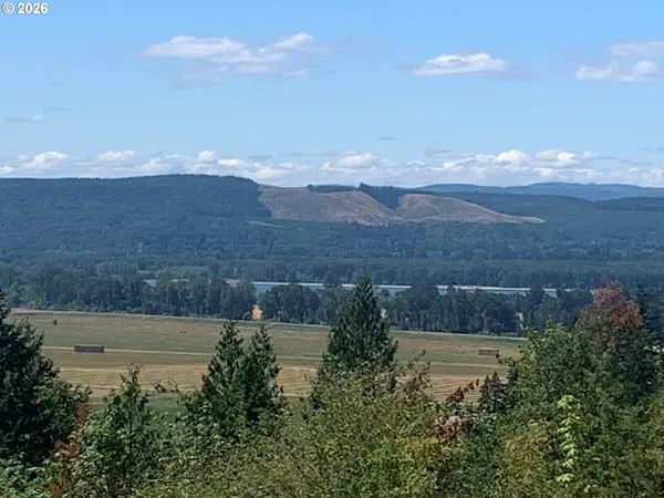 421 Wishman Dr, Woodland, WA 98674