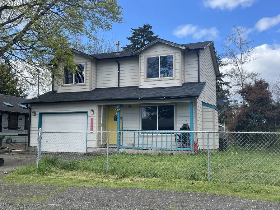 8321 SE Gray St, Northwest Clackamas, OR 97086 - #2