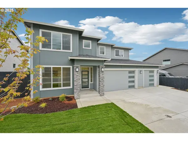 310 W 20th Way, LaCenter, WA 98629
