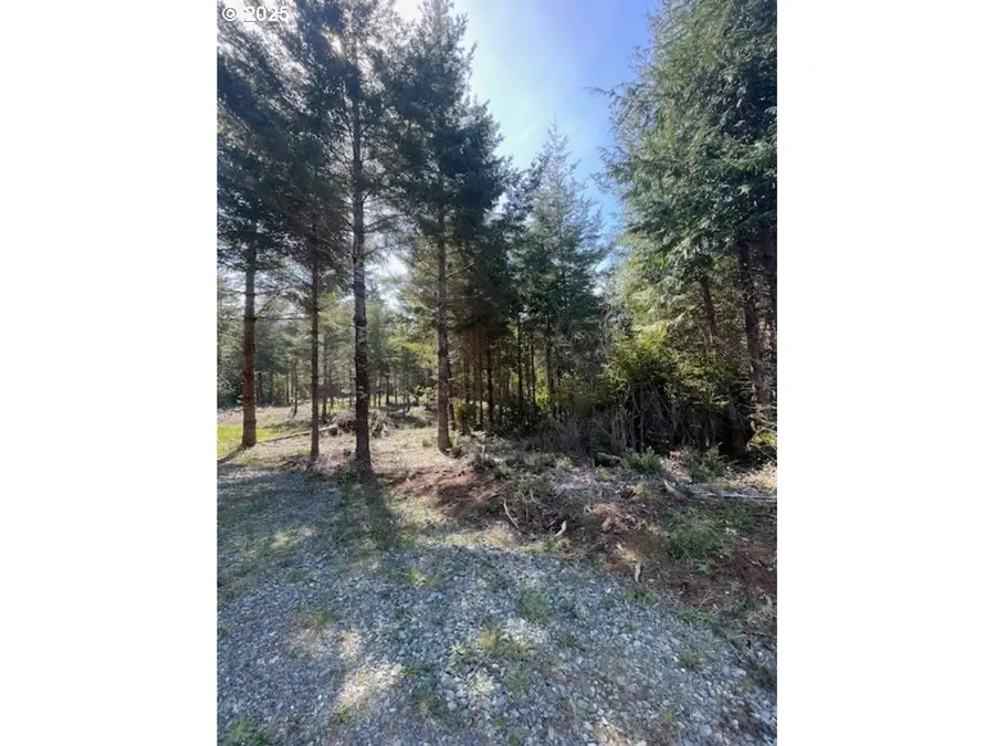 47613 Oregon Coast Highway #1401, Bandon, OR 97411 - Image #3