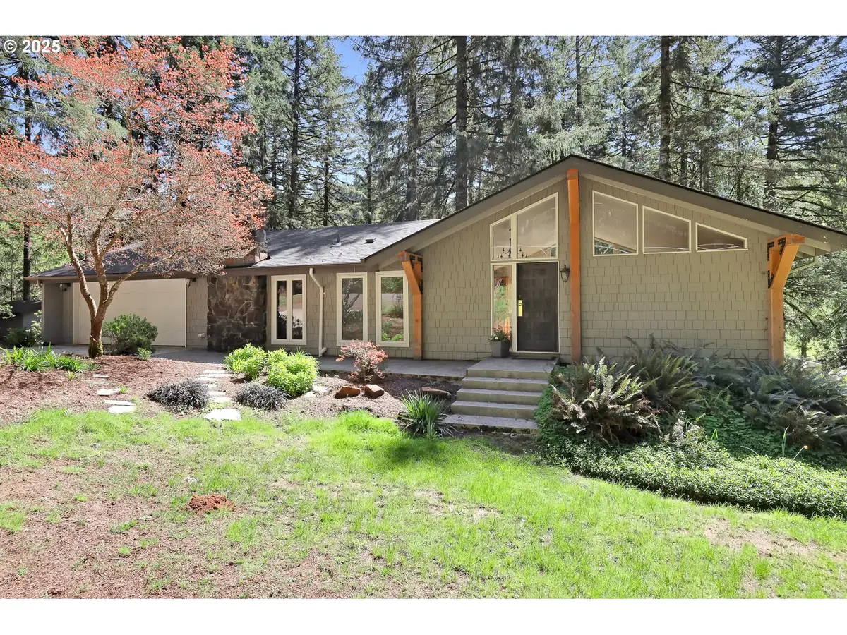 22276 Vaughn Rd, Veneta, OR 97487 - Image #1
