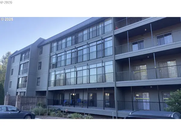 45 Eagle Crest Dr #405, LakeOswego, OR 97035