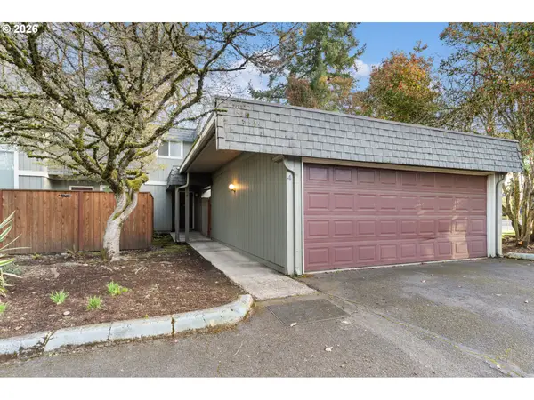 1500 Norkenzie Rd #4, Eugene, OR 97401