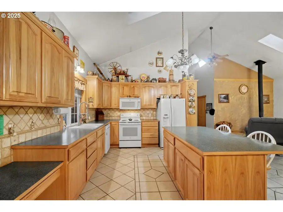 2825 Us Highway 12, Salkum, WA 98582 - Image #3