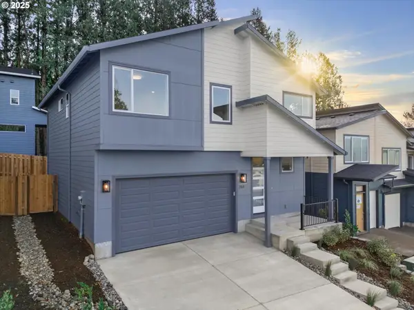 284 NW Mawrcrest Ave, Gresham, OR 97030