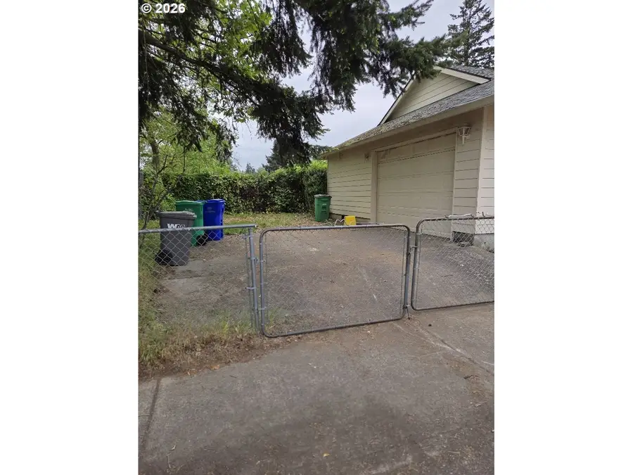 17329 SE Alder St, Portland, OR 97233 - #3