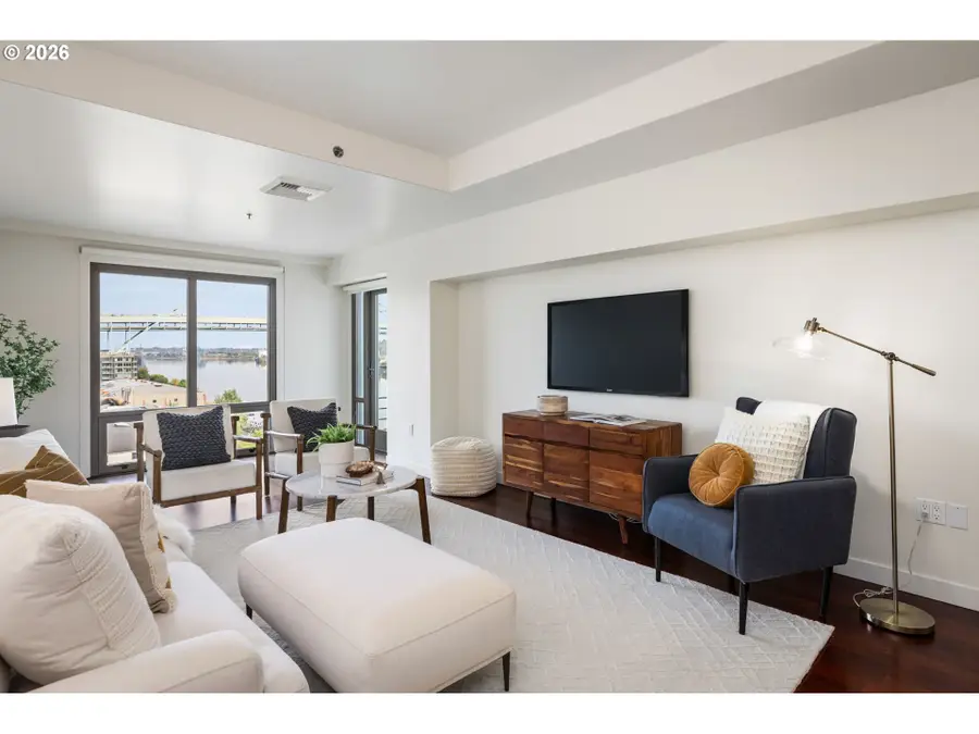 1310 NW Naito Pkwy #805, Portland, OR 97209 - #2