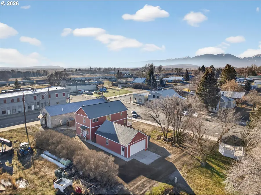 230 E St, North Powder, OR 97867 - Image #3