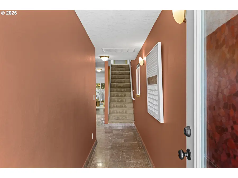 8733 N Dana Ave, Portland, OR 97203 - #3