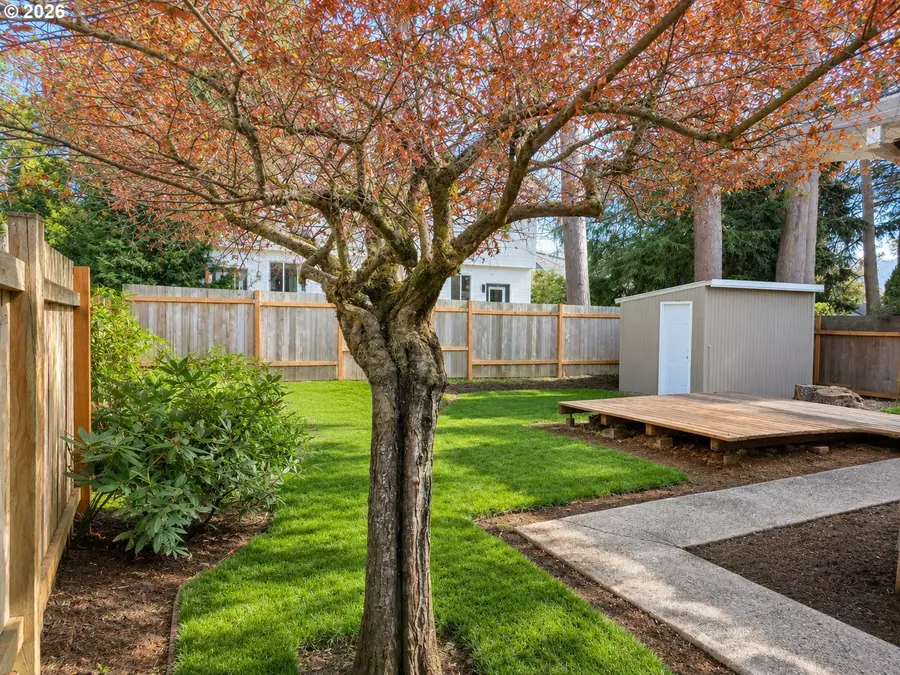 7724 N Edison St, Portland, OR 97203 - #2