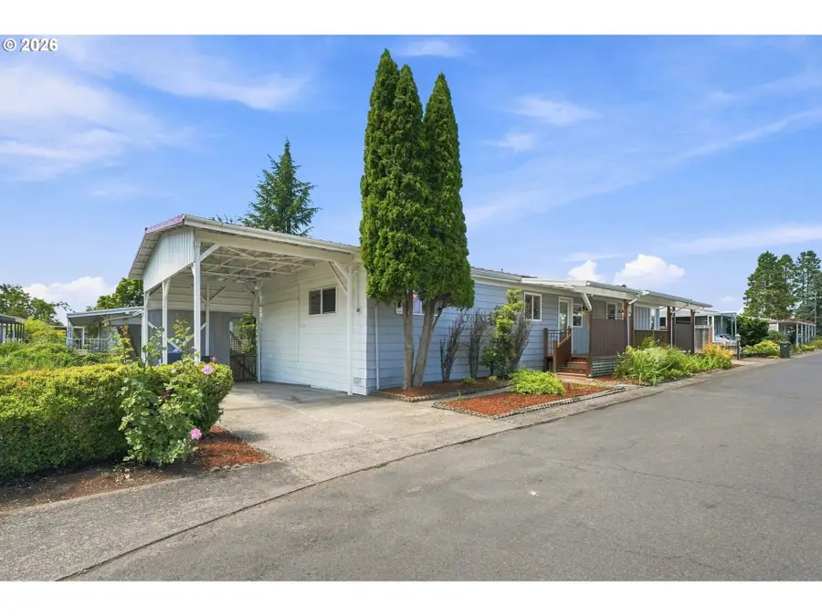 1800 Lakewood Ct #138, Eugene, OR 97402 - #2