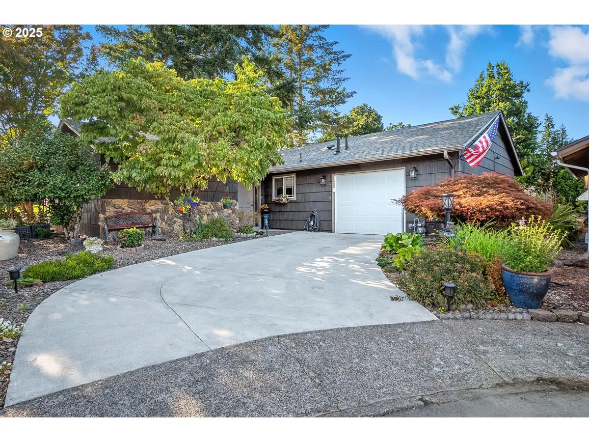 16175 SW Royalty Pkwy, King City, OR 97224 - Image #1