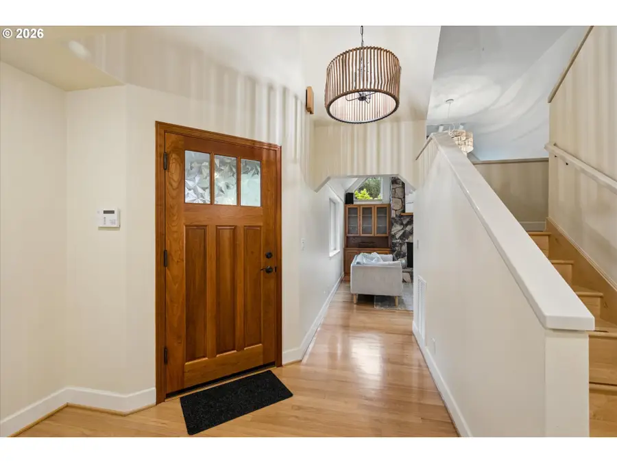 3367 Videra Dr, Eugene, OR 97405 - #3