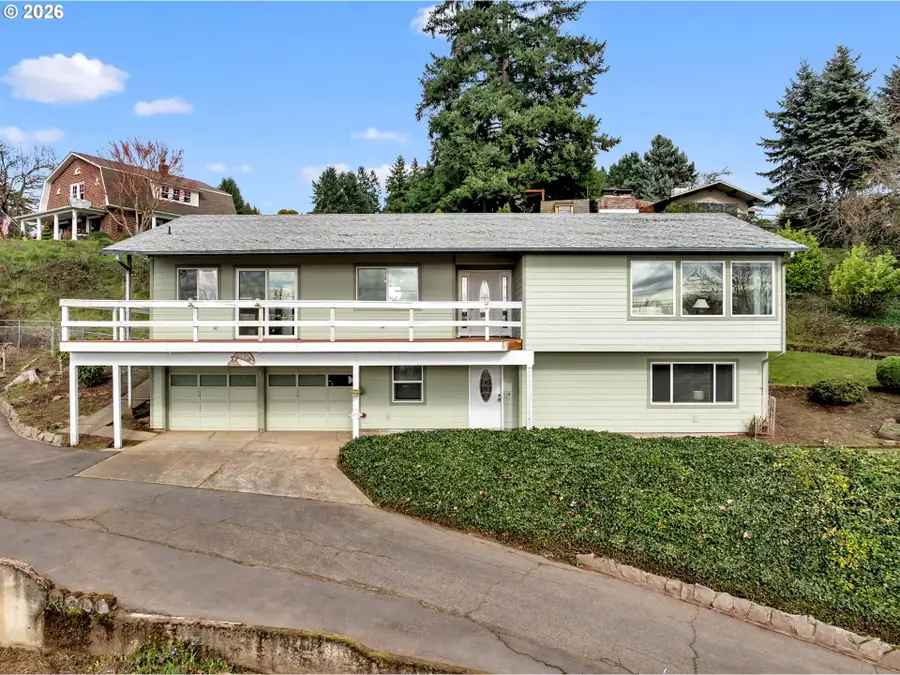 8121 NW Fruit Valley Rd, Vancouver, WA 98665 - #3