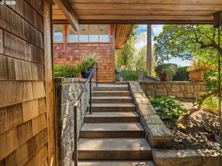 3012 SW 55th Dr, Portland, OR 97221 - #2