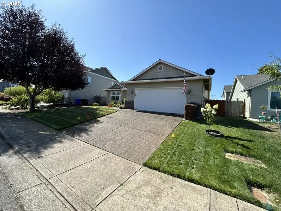 736 Kelsey Loop, Molalla, OR 97038 - #3