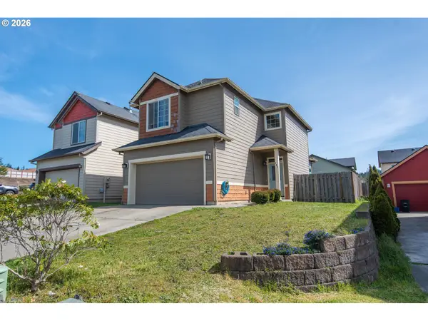889 Kentucky Ave, CoosBay, OR 97420