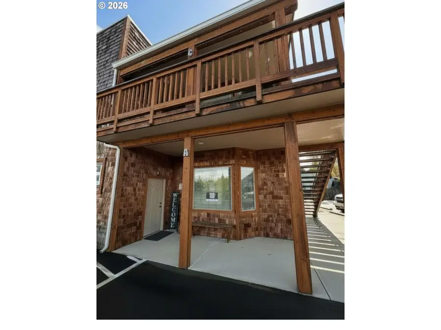 1601 E Main St, Cottage Grove, OR 97424 - #3