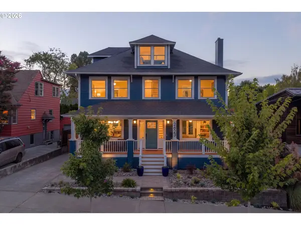 2623 NW Overton St, Portland, OR 97210