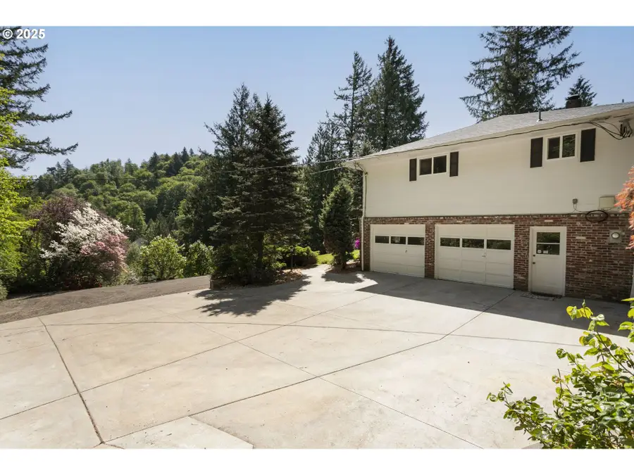 94 SE 46th Dr, Gresham, OR 97080 - Image #3