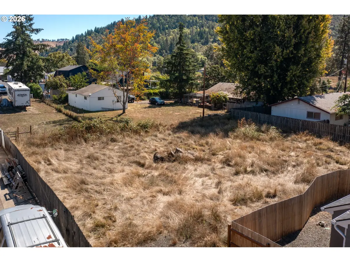 0 NE Flagg St, Roseburg, OR 97470 - #1