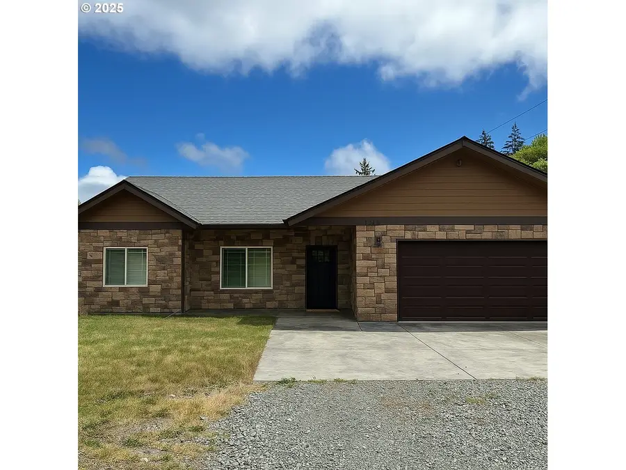 1118 S 11th St, Coos Bay, OR 97420 - Image #3