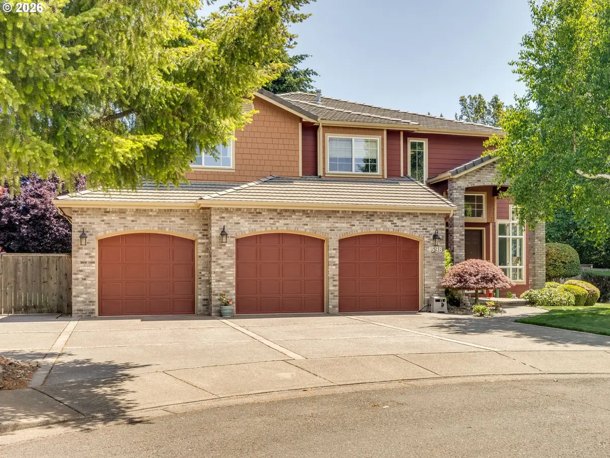 1598 Hallet Ct, Salem, OR 97304 - #1